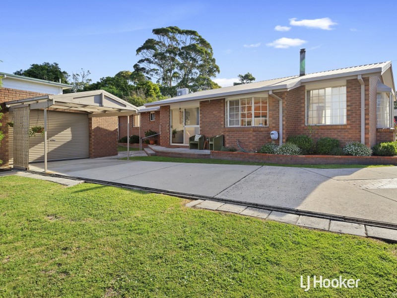 9 The Crescent, Inverloch VIC 3996