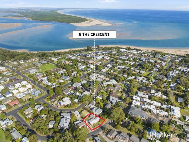 9 The Crescent, Inverloch VIC 3996