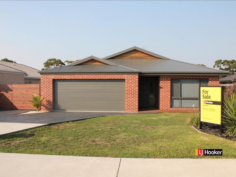 16 Lavender Place, Inverloch VIC 3996