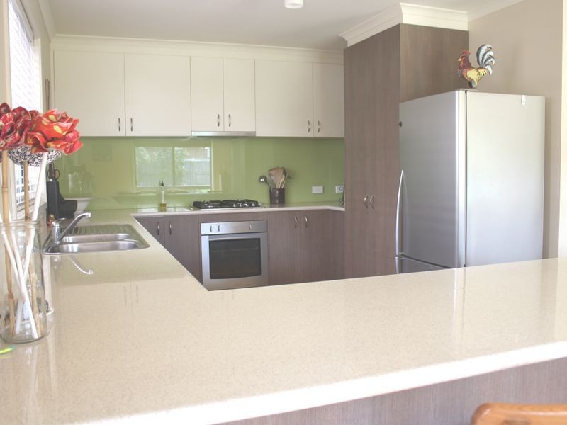 6 Meridian Court, Inverloch VIC 3996