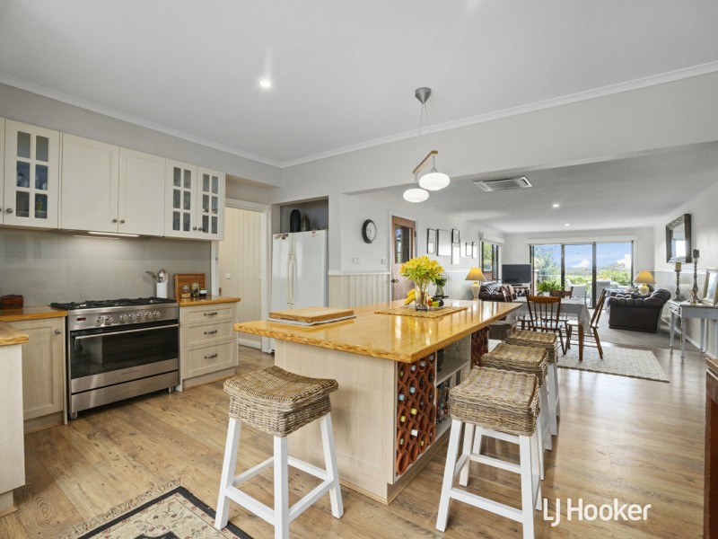 5715 Bass Highway, Inverloch VIC 3996