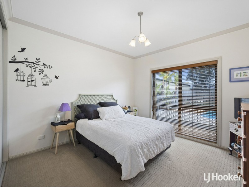 31 Woodland Heath Drive, Inverloch VIC 3996