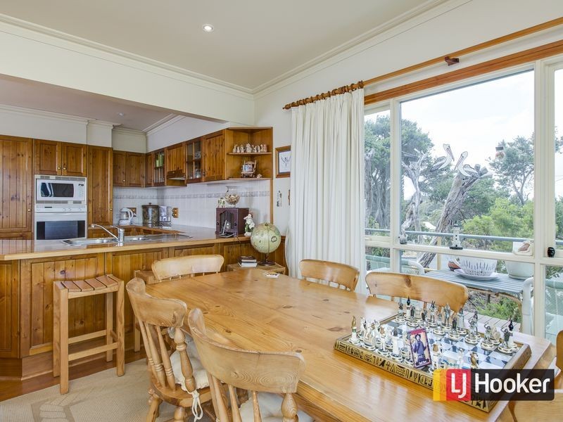 1 Nardoo Street, Cape Paterson VIC 3995