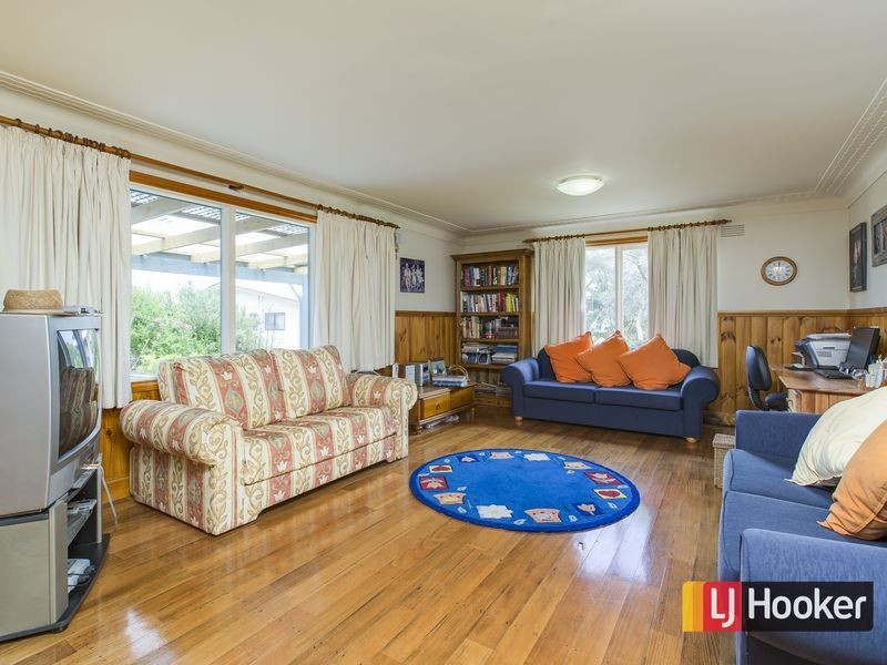 1 Nardoo Street, Cape Paterson VIC 3995