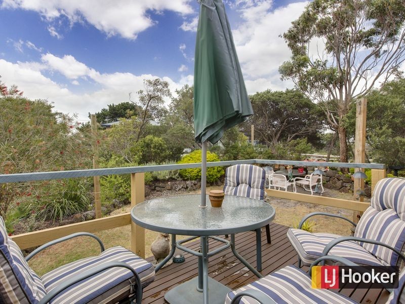 1 Nardoo Street, Cape Paterson VIC 3995