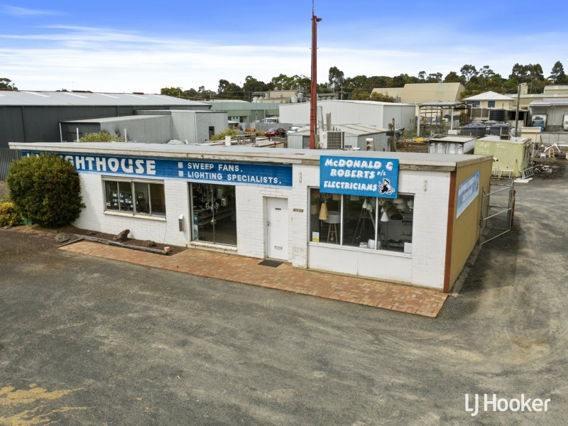 15-17 Ashenden Street, Leongatha VIC 3953