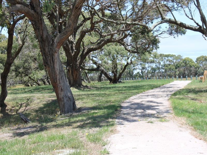 Lot 5 Kanowna Place, Inverloch VIC 3996