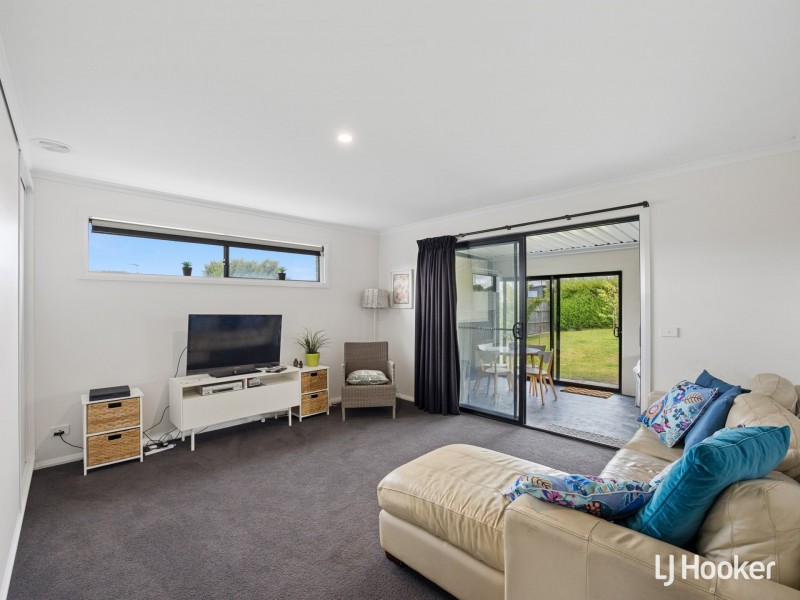 13 Oceanic Drive, Inverloch VIC 3996