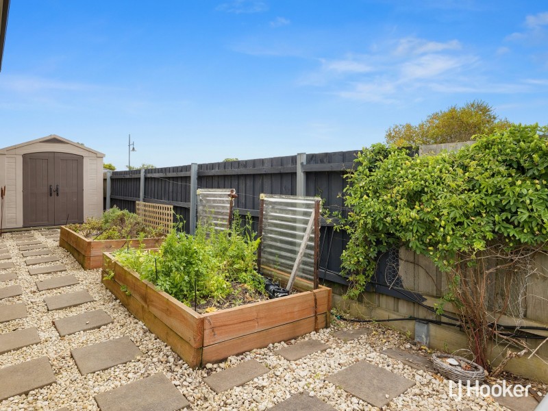 13 Oceanic Drive, Inverloch VIC 3996