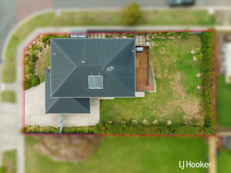 13 Oceanic Drive, Inverloch VIC 3996