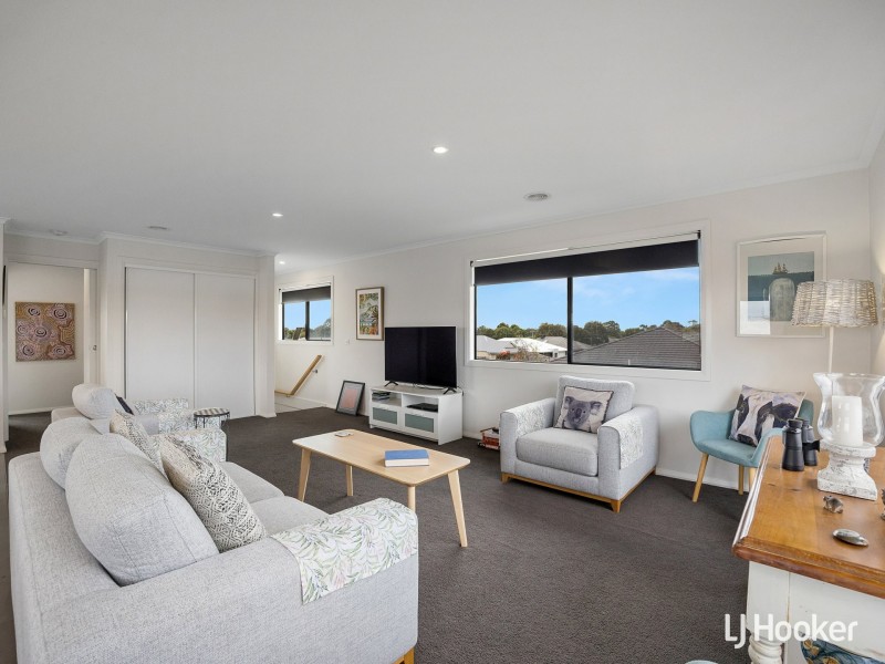 13 Oceanic Drive, Inverloch VIC 3996