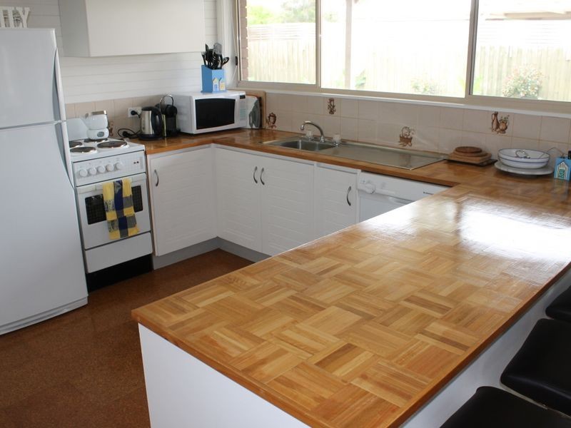 5 Youll Grove, Inverloch VIC 3996