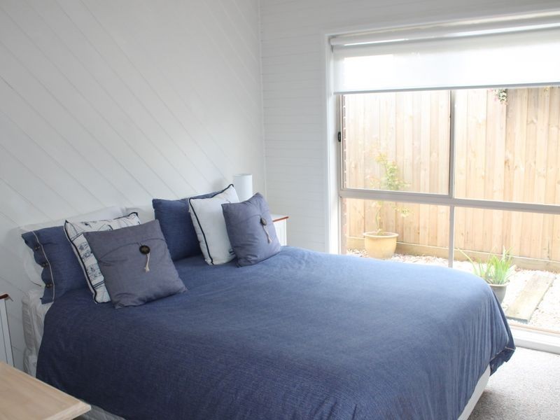 5 Youll Grove, Inverloch VIC 3996