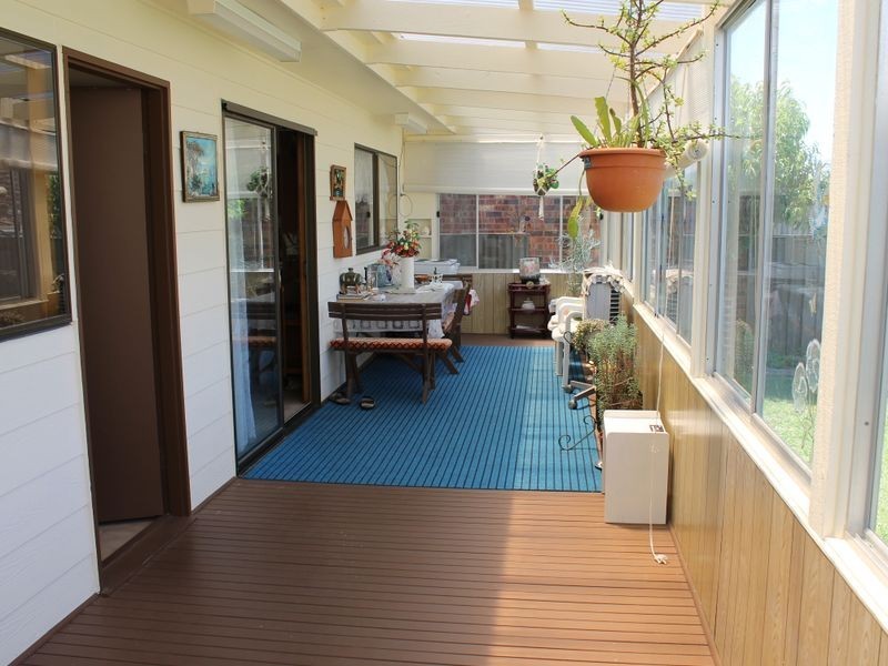 38 Gordon Avenue, Inverloch VIC 3996