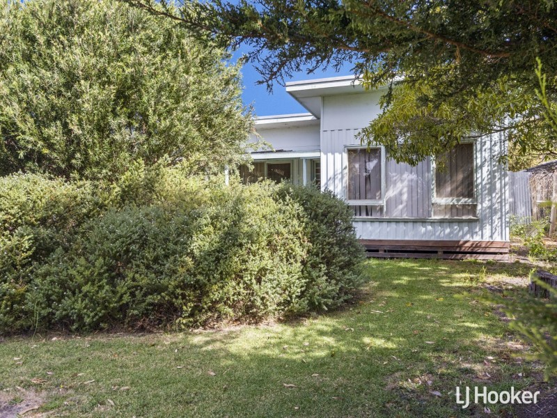 23 Dixon Street, Inverloch VIC 3996