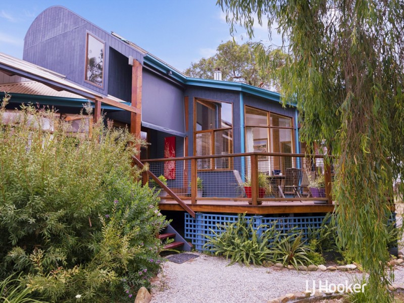 190 Martyn Lane, Inverloch VIC 3996