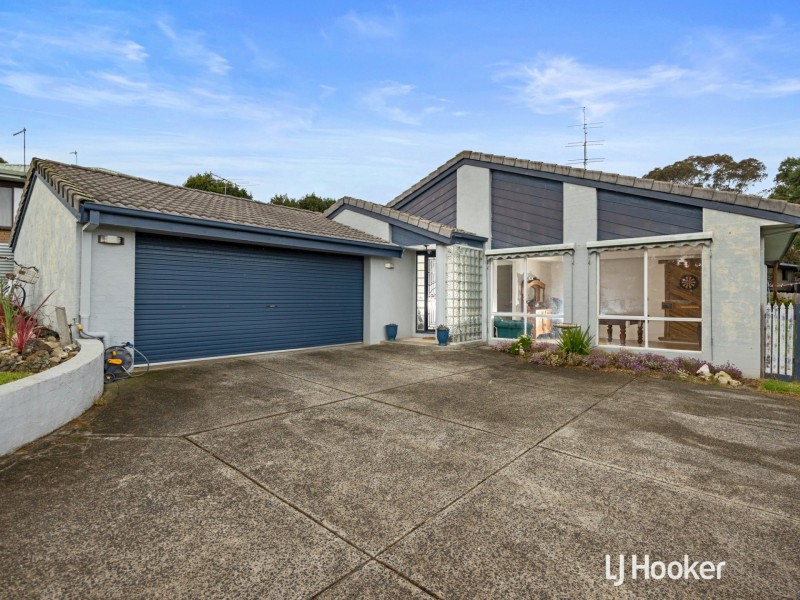 16 Meikle Street, Meeniyan VIC 3956