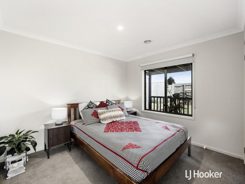 7 Albatross Drive, Inverloch VIC 3996