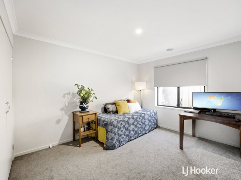 7 Albatross Drive, Inverloch VIC 3996