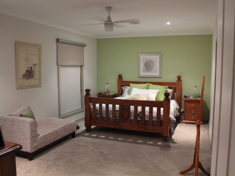 11 Beachcomber Drive, Inverloch VIC 3996