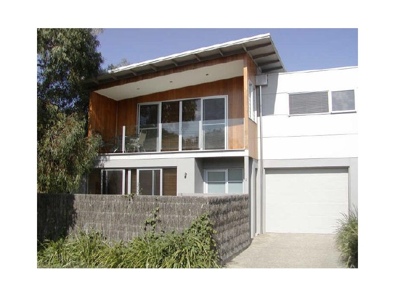 Unit 2/26 Hopetoun Street, Inverloch VIC 3996