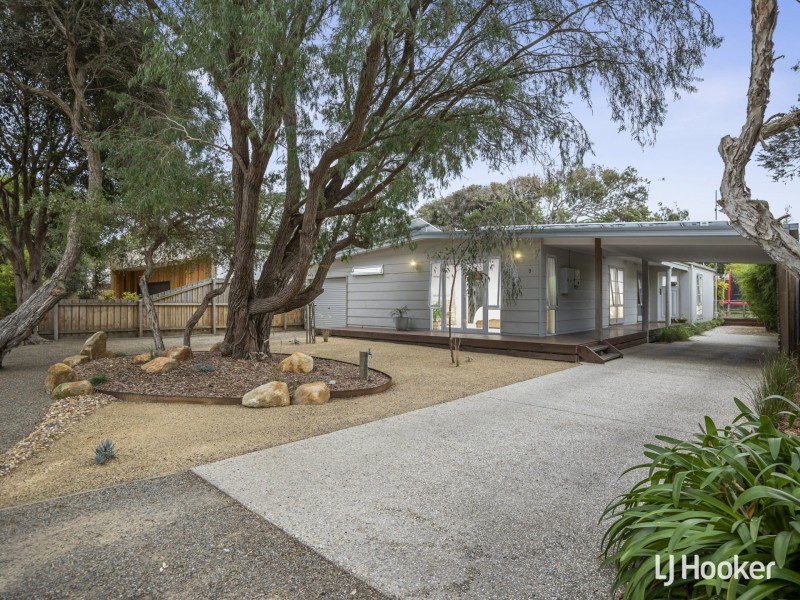 9 Lohr Avenue, Inverloch VIC 3996