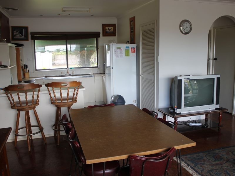 35 Garden Crescent, Inverloch VIC 3996