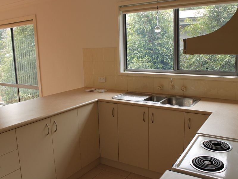 16 Hamilton Street, Inverloch VIC 3996