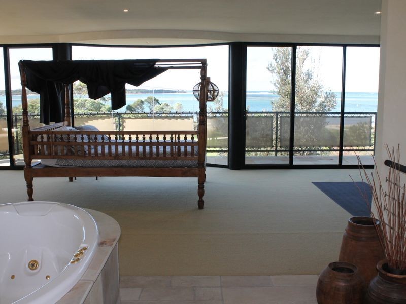 55 The Esplanade, Inverloch VIC 3996