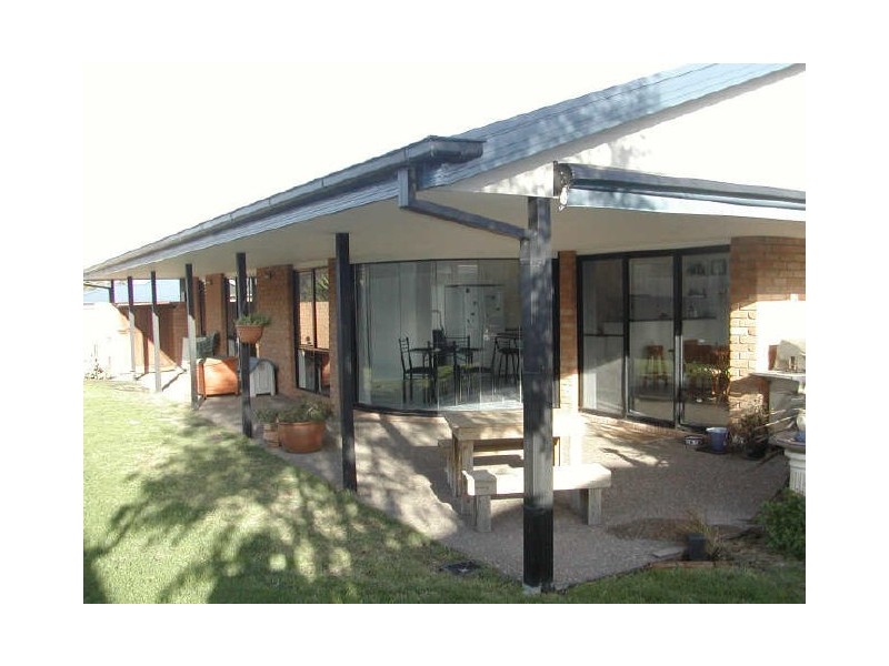 1 Golders Green, Inverloch VIC 3996