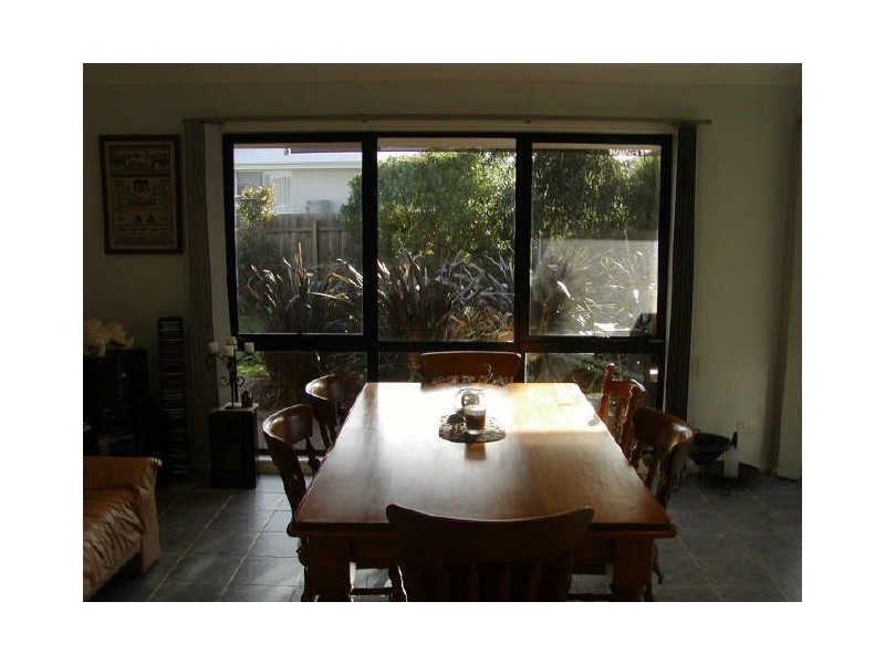 1 Golders Green, Inverloch VIC 3996