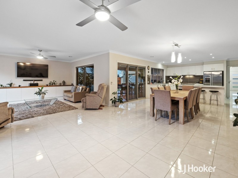 34 Honeyeater Circuit, Inverloch VIC 3996