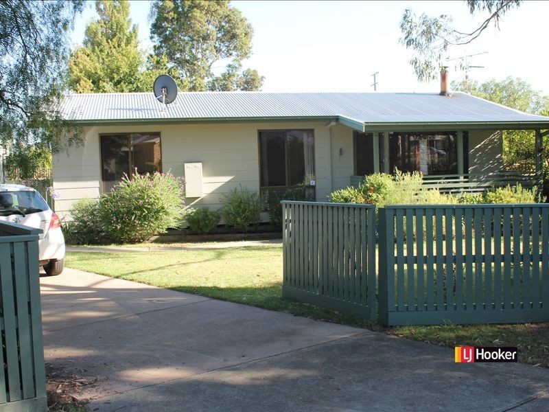 4 Mandy Court, Inverloch VIC 3996