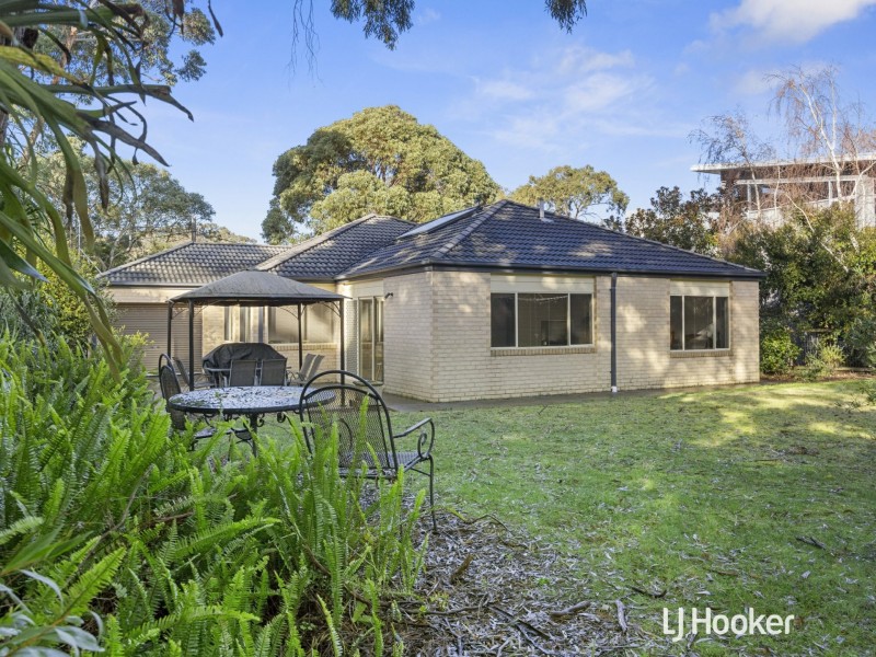 25 Fern Street, Inverloch VIC 3996