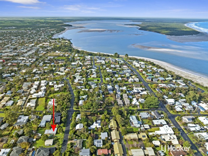 8 Halford Street, Inverloch VIC 3996