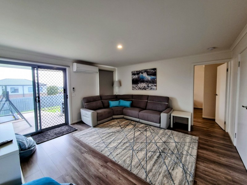 20 Potters Hill Road, San Remo VIC 3925