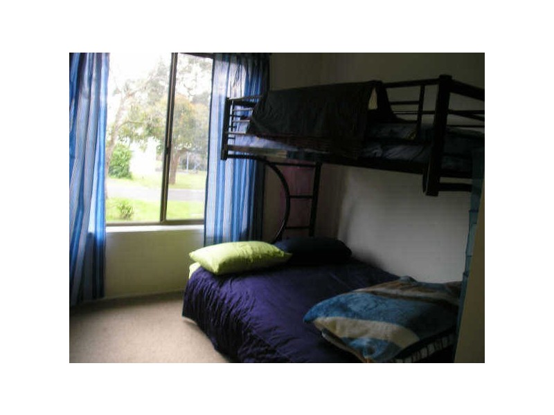 8 Phillip Street, Inverloch VIC 3996