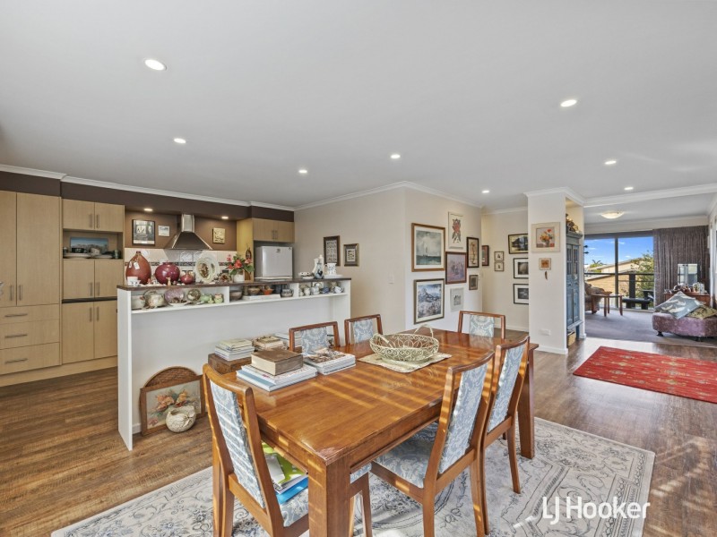 29 Bayview Avenue, Inverloch VIC 3996