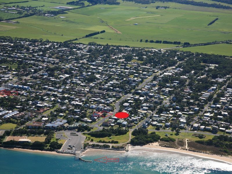 4 Pier Road, Inverloch VIC 3996