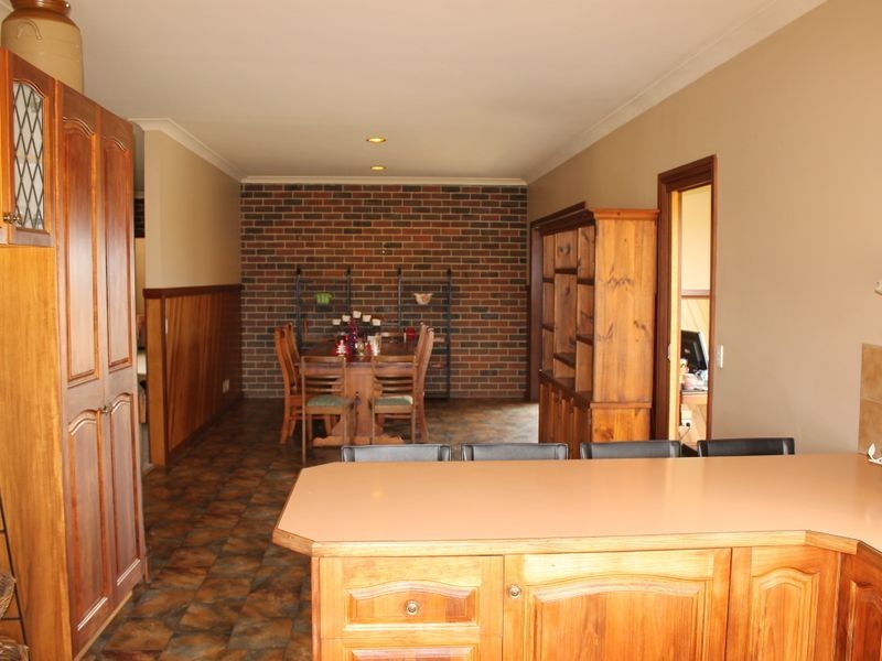 400 Stuchberrys Road, Inverloch VIC 3996
