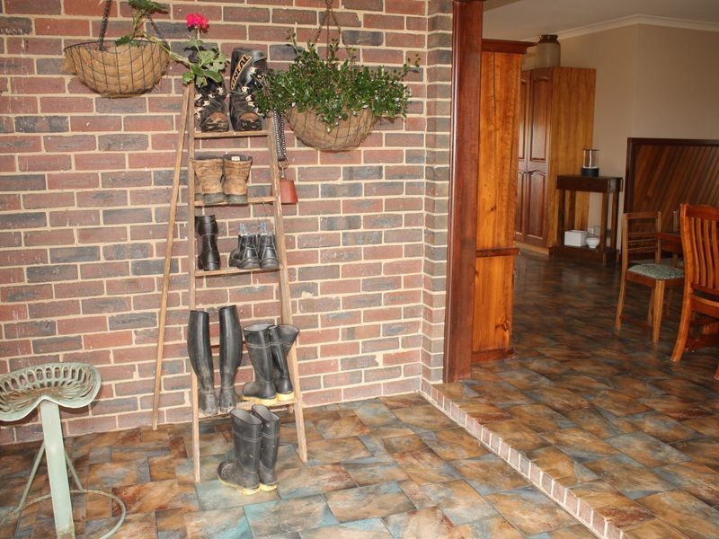 400 Stuchberrys Road, Inverloch VIC 3996