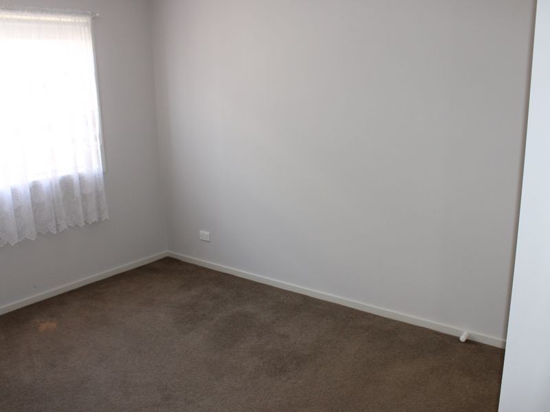 12 Queenscliff Drive, Inverloch VIC 3996