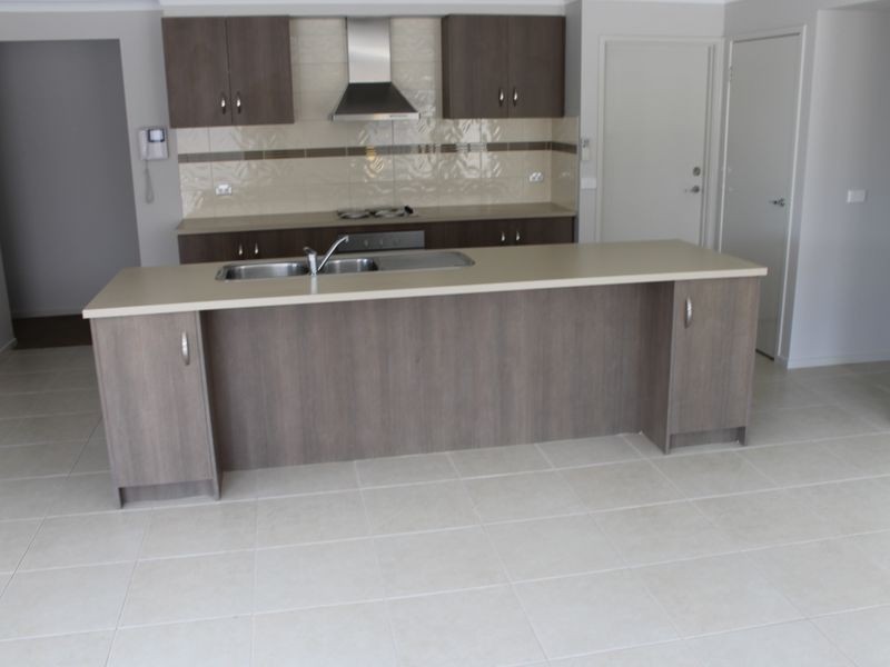 12 Queenscliff Drive, Inverloch VIC 3996