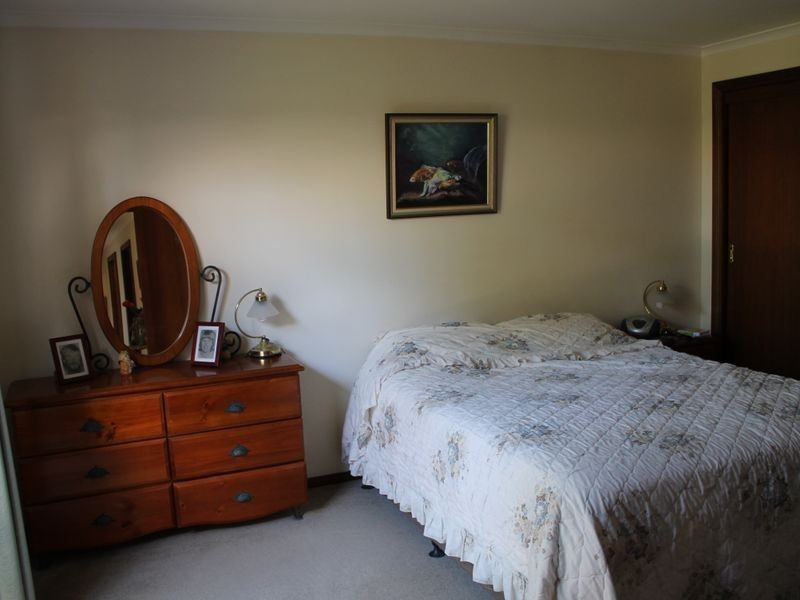 48 Dixon Street, Inverloch VIC 3996