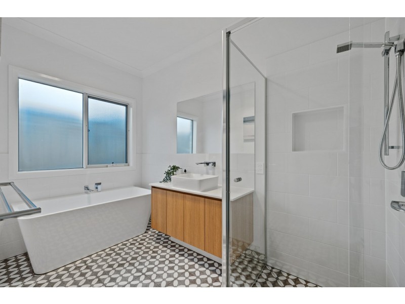 53 Woodland Heath Drive, Inverloch VIC 3996