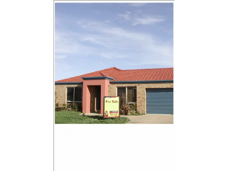 16 Mariner Place, Inverloch VIC 3996