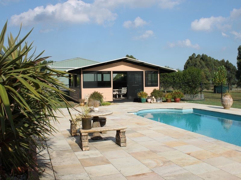 110 McIlwaine Street, Meeniyan VIC 3956