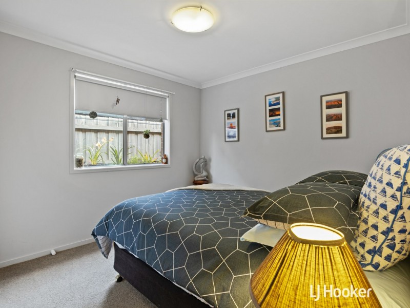12 Queenscliff Drive, Inverloch VIC 3996