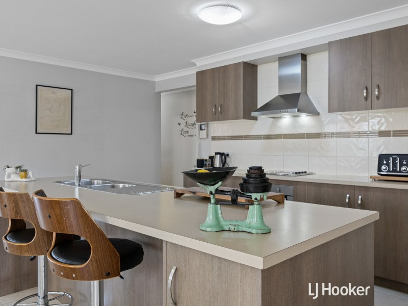 12 Queenscliff Drive, Inverloch VIC 3996