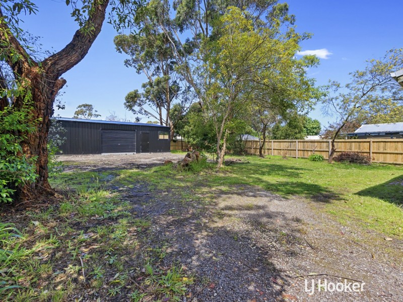 1 Beach Avenue, Inverloch VIC 3996